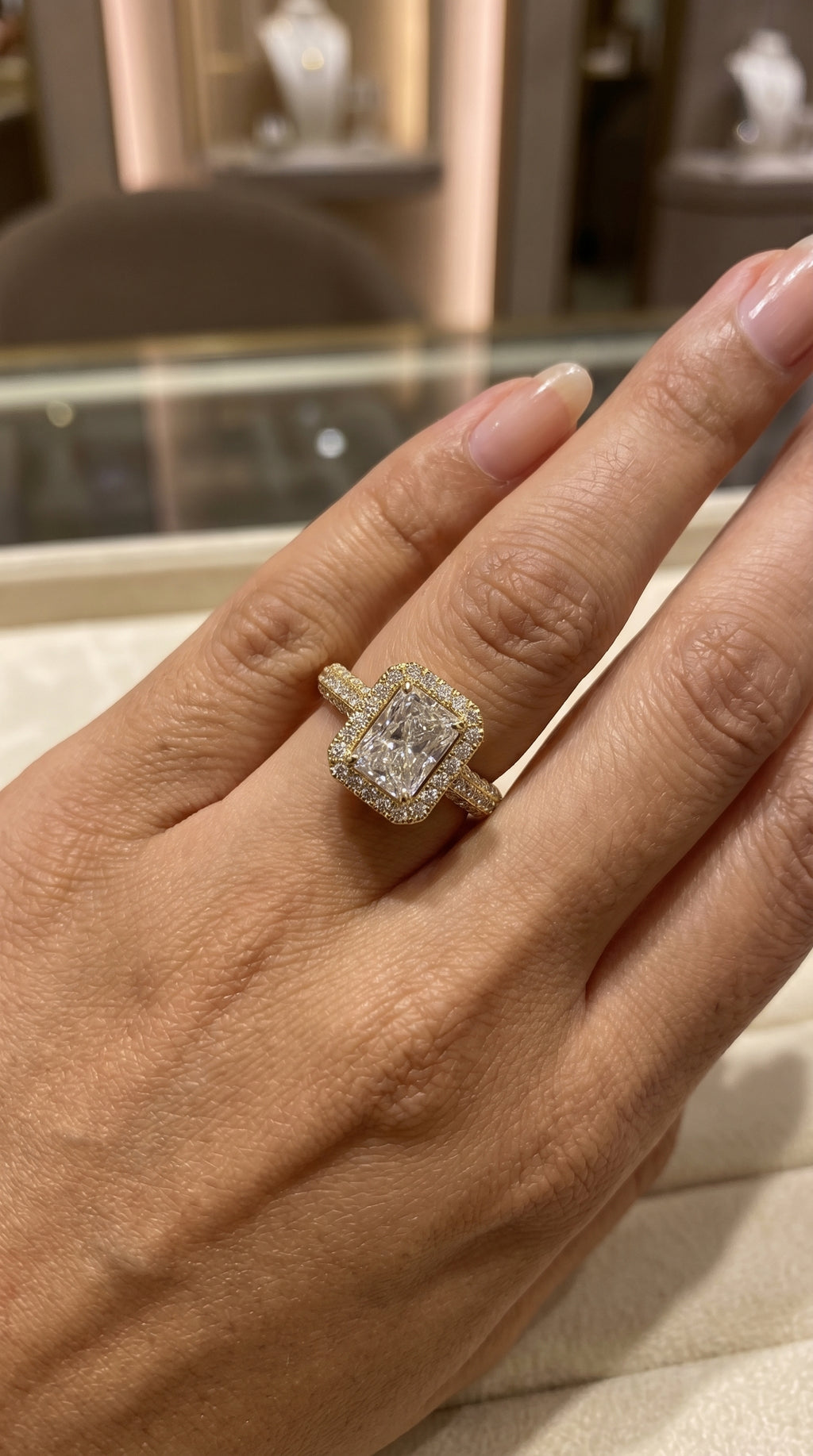 Luminex Split Radiant Ring