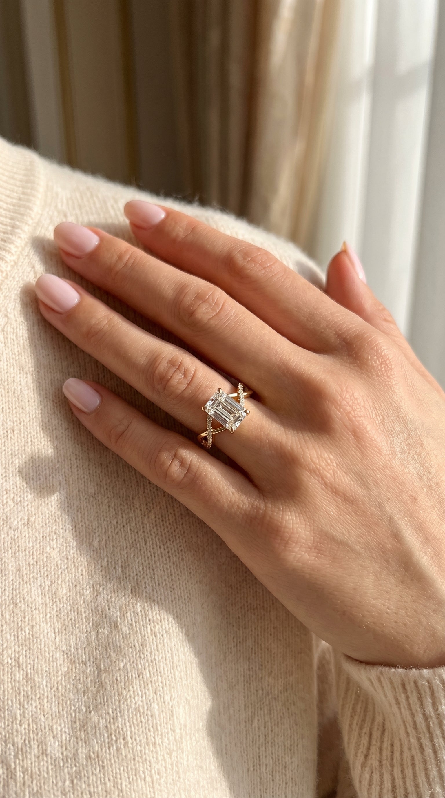 Pure Flow Emerald Ring