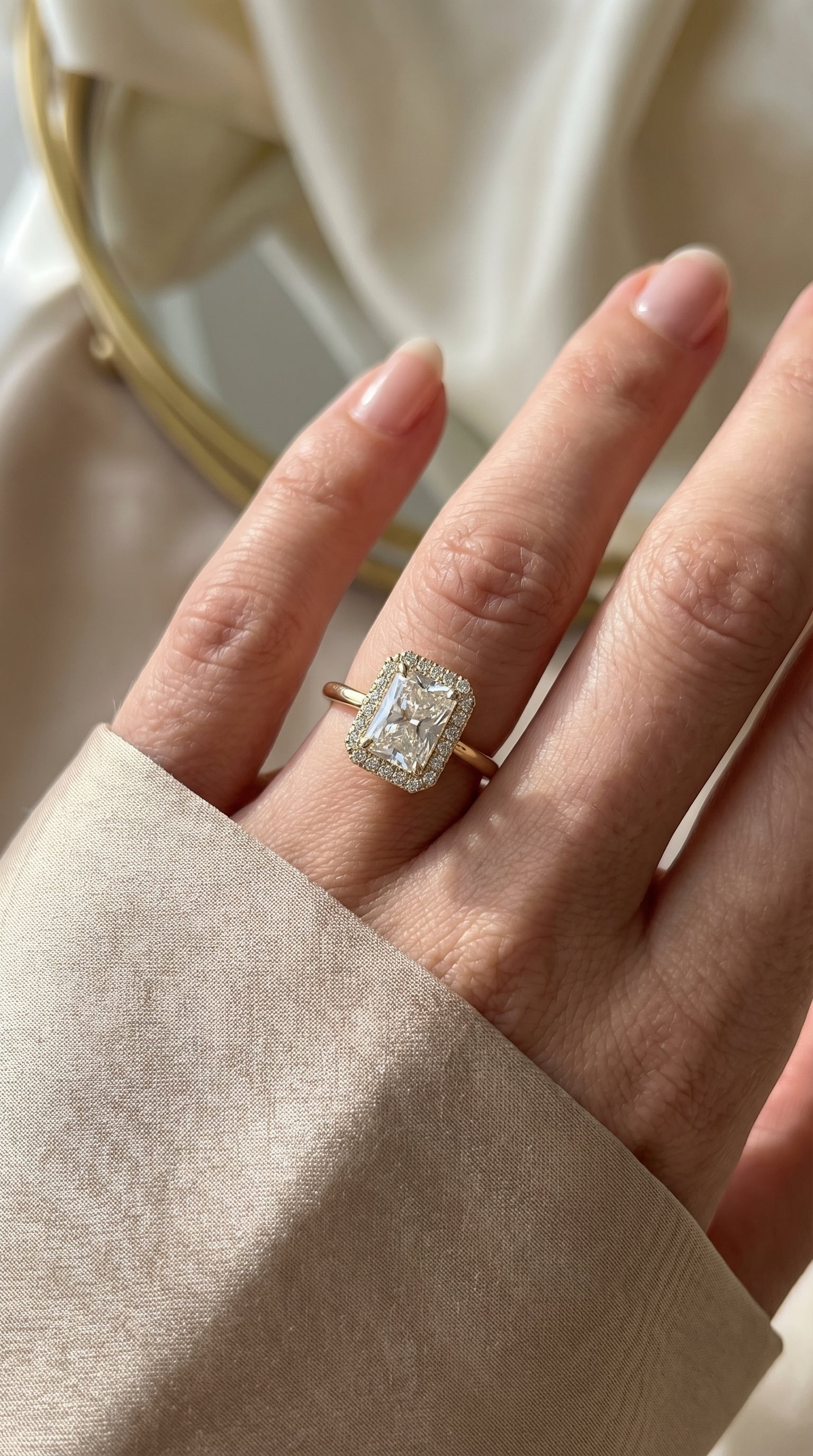 Bright veil Radiant Ring