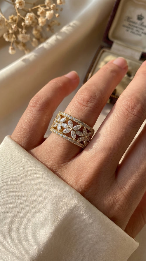 Crafted Round & Marquise cut Diamond Band