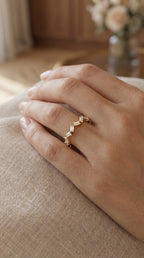 Mordent Zig Zag Baguette Diamond Ring