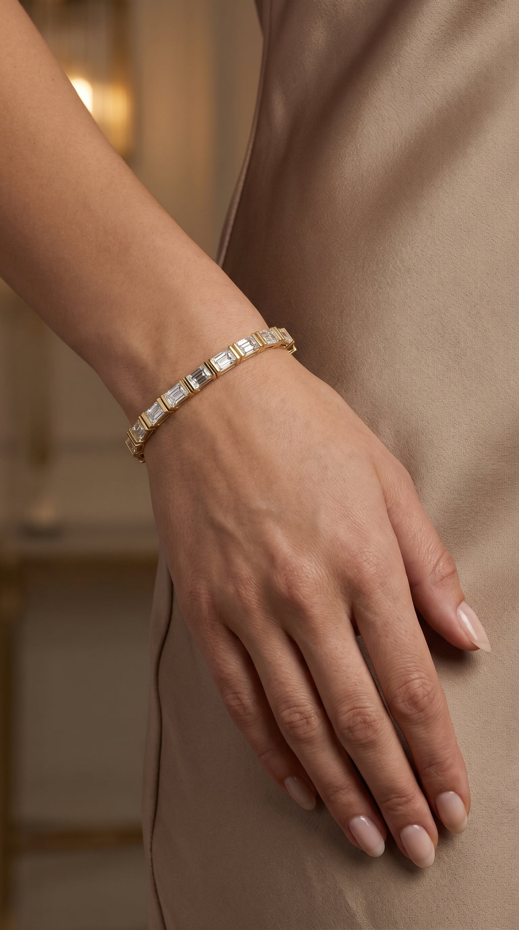 Luxury Emerald Diamond Fashion Bracelet