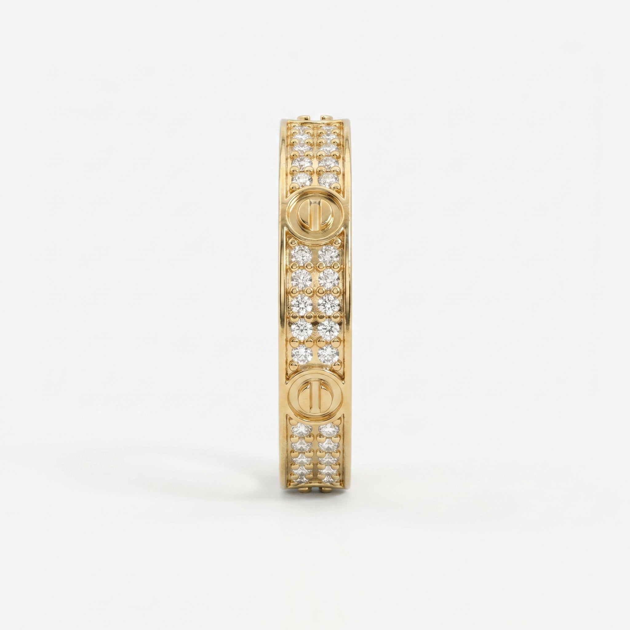 Elegant Round Diamond Gold Band