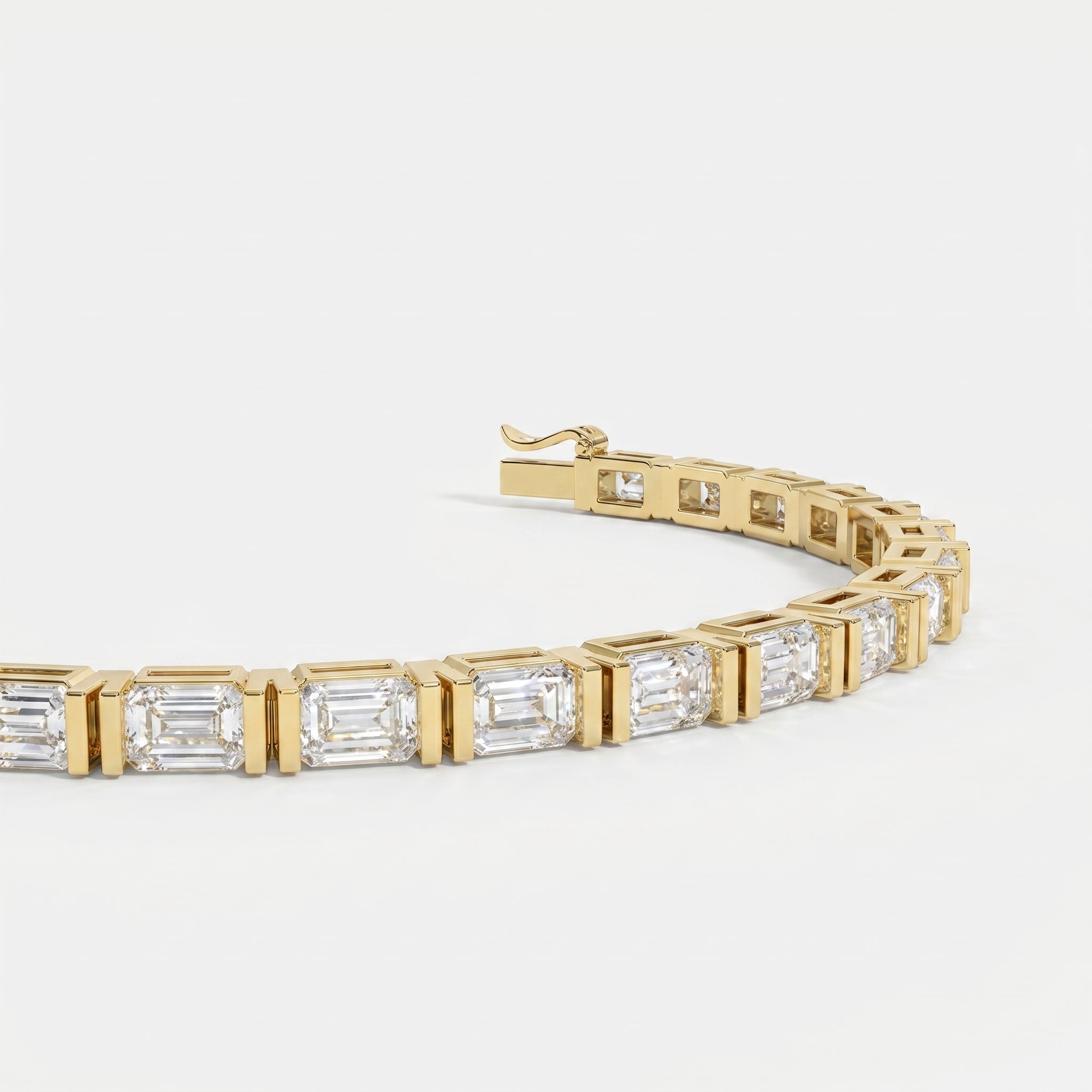 Luxury Emerald Diamond Fashion Bracelet