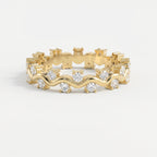 Curved Diamond Ring with Round Brilliant Cut Ring