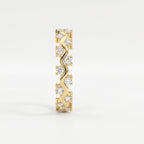 Curved Diamond Ring with Round Brilliant Cut Ring