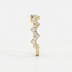 Round Diamond Curved Design Band