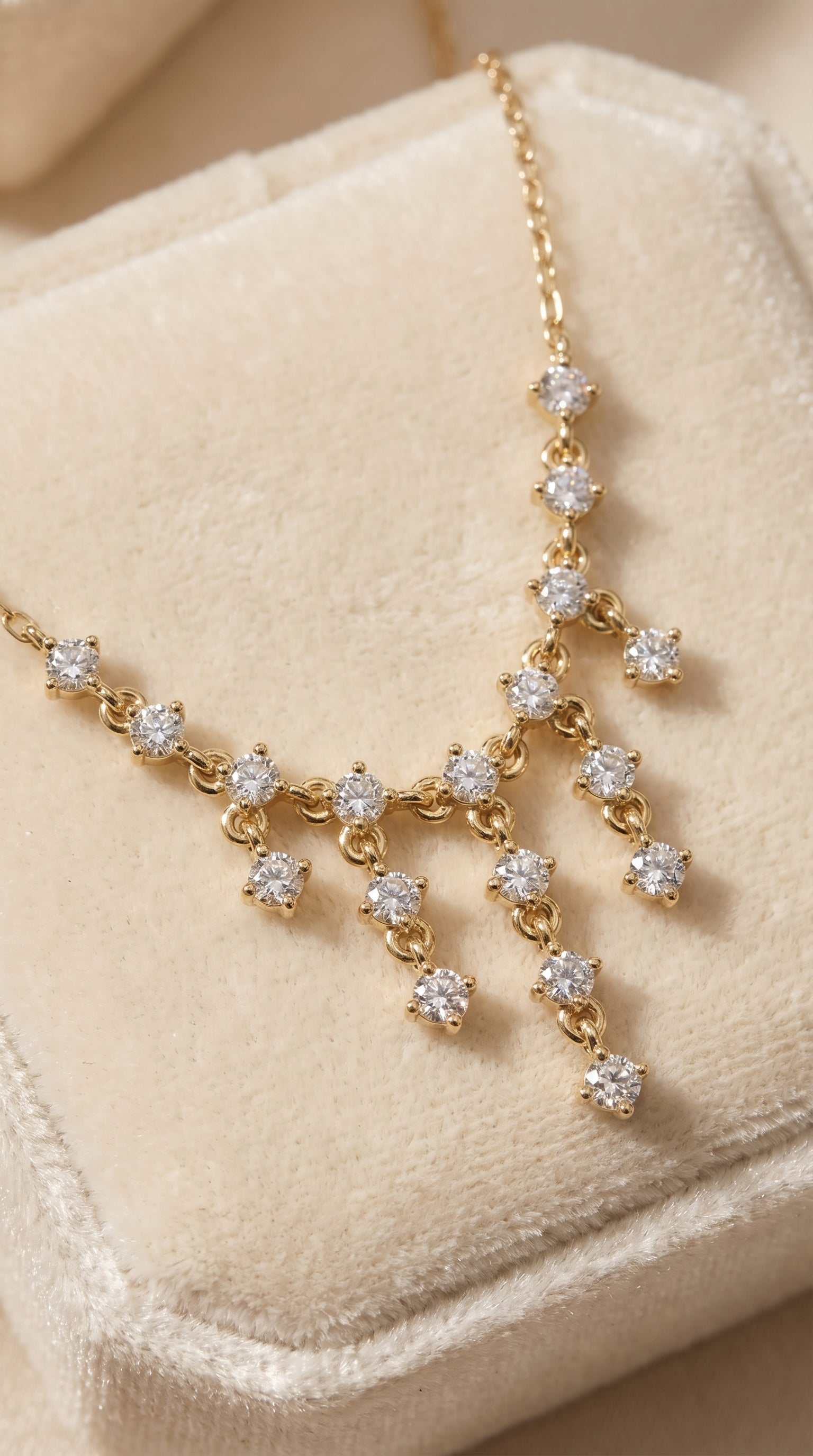 Casual Luxury Round Diamond Fashion Necklace