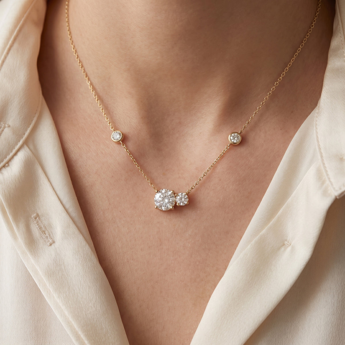 Round Diamond Minimalist Luxury Pendant