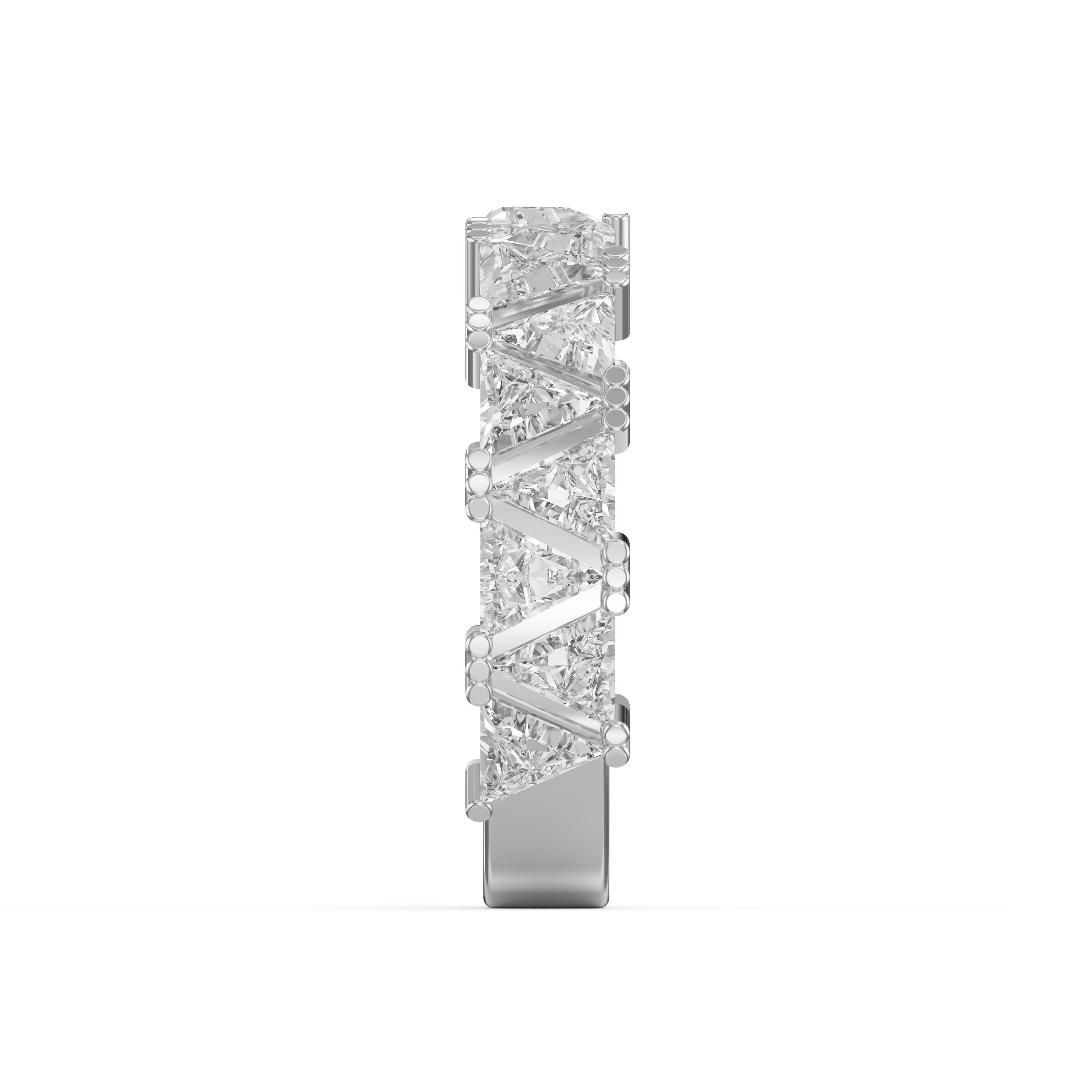 Trillion Cut Diamond In Criss Cross Setting