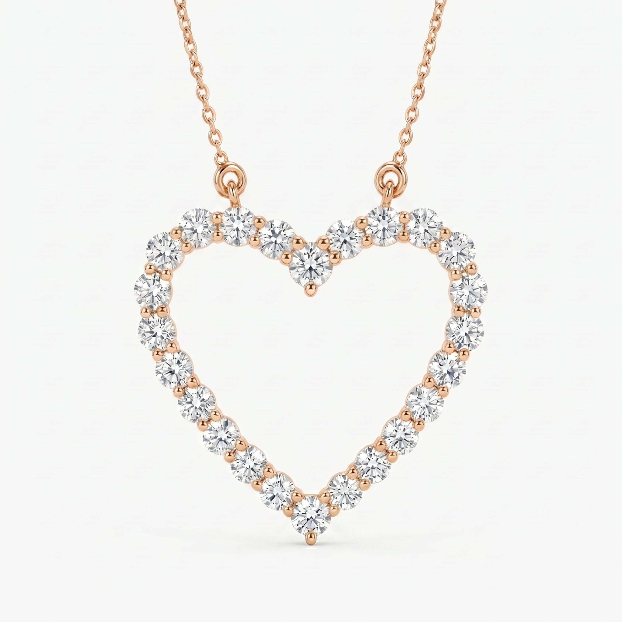 Classic Heart Shape Design Round Brilliant Diamond Pendant