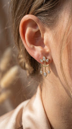 Pear Diamond Regal Teardrop Chandelier Fashion Earrings