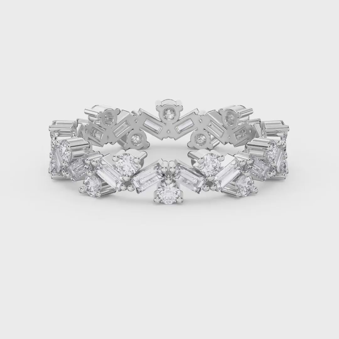 Alternating Baguette & Round Diamond Design Ring